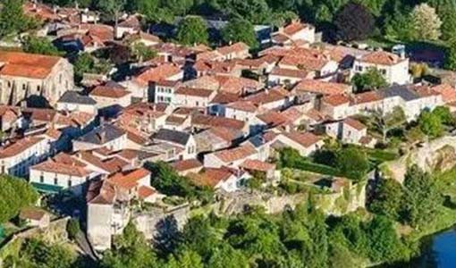 兴安回乡建别墅为什么一定要选专业乡墅公司